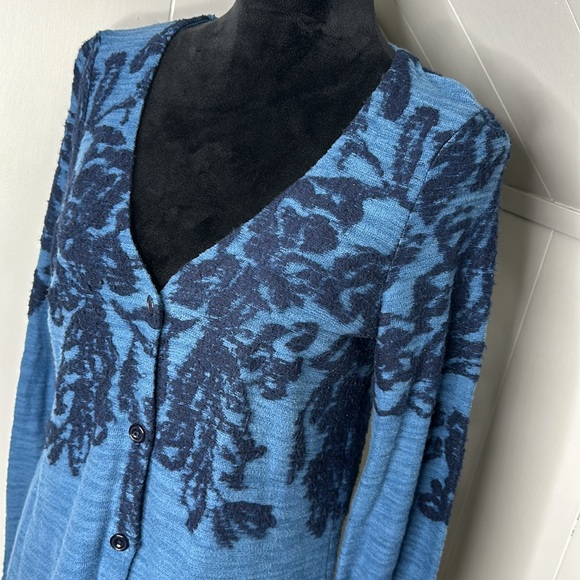 Anthropologie Moth Blue Flora Capped Motif Cardigan Sweater Size Small - Picture 4 of 13